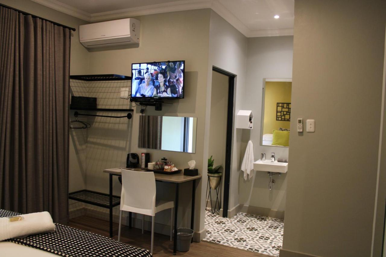 Pepper Tree Venue & Guesthouse Bloemfontein Eksteriør billede